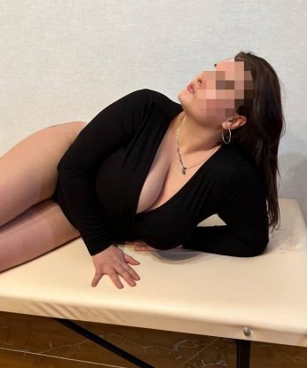 Если ты ищешь незабываемые ощущения и часы настоящего блаженства, то ты попал по адресу.
✨ Позволь мне показать тебе, что такое настоящий экстаз и безудержное наслаждение. Я умею воплощать мужские фантазии в реальность, дарить максимальное удовольствие и ласку.
🌹 Я готова подарить тебе часы беззаботного отдыха и сексуального блаженства, будь то классический секс, оральные ласки, эротический массаж или ролевые игры - выбирай, и я сделаю все возможное, чтобы ты остался доволен.
🔥 Москва - моё любимое место, где я могу оживить твои самые заветные фантазии и погрузиться с тобой в океан страсти. Встречи со мной проходят в комфортной обстановке, с полной конфиденциальностью и уютом.
💖 Не стесняйся довериться моим опытным рукам и обрести настоящее удовольствие. Доверься моим магическим касаниям и окунись в мир наслаждения, который ты не сможешь забыть.
✨ Мои фото соответствуют реальности, и я гарантирую тебе полнейшую удовлетворенность нашими встречами. Уверена, что после нашей встречи ты захочешь вернуться ко мне снова и снова.
💋 Жду твоего звонка, чтобы сделать наши встречи незабываемыми и полными страсти. Я готова угодить тебе во всех отношениях, воплотить в жизнь любые твои сексуальные фантазии и подарить тебе незабываемые моменты.
💖 До скорой встречи, мой дорогой! 💖 Любашка